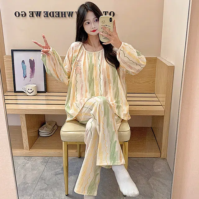 芬腾可安 可外穿的简约春秋固定杯垫一体家居服睡衣套装 女款