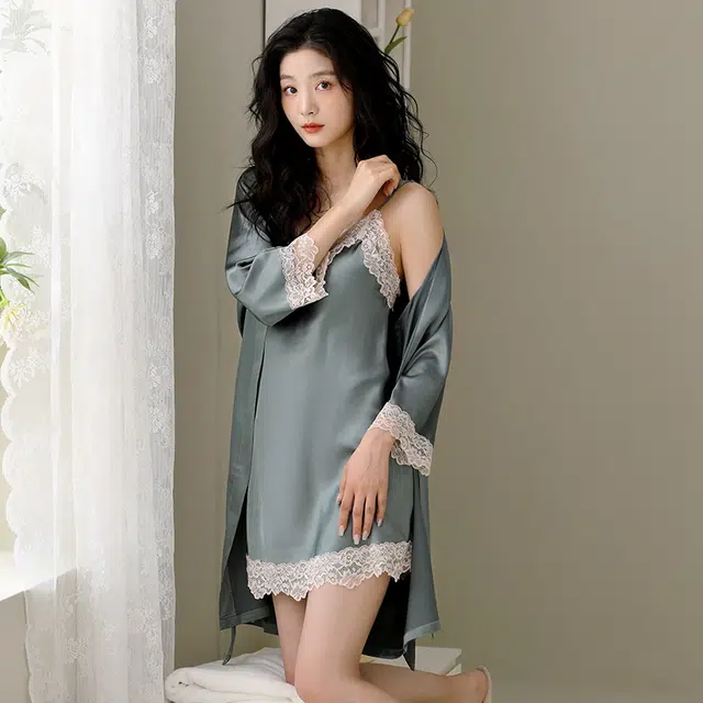 芬腾可安 柔软细腻亲肤透气显瘦顺滑凉爽简约休闲家居服睡袍/浴袍 女款