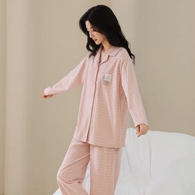 芬腾可安 秋冬季精致浅色系加厚亲肤情侣款显瘦设计感家居服睡衣套装 女款