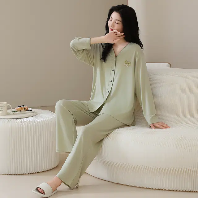 芬腾可安 秋冬季精致浅色系亲肤简约显瘦家居服睡衣套装 女款