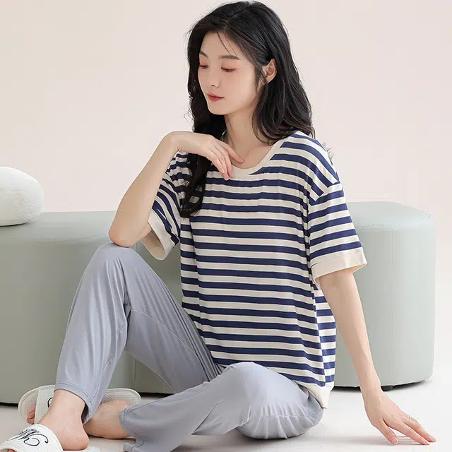 芬腾可安 柔软气质家居服带胸垫休闲一体式短袖长裤舒适甜美细腻亲肤大学生宿舍外出都可穿睡衣套装 女款