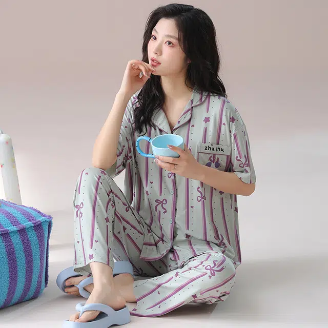 芬腾可安 气质家居服带胸垫一体式短袖长裤甜美大学生外出宿舍都可穿细腻舒适柔软亲肤睡衣套装 女款