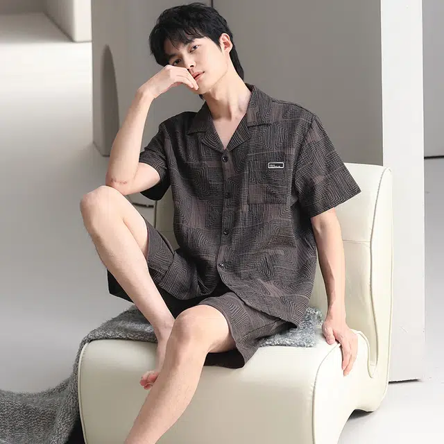 芬腾可安 亲肤韩版休闲轻盈百搭时尚舒适翻领带胸垫外出宿舍都可穿的家居服睡衣套装 男女同款