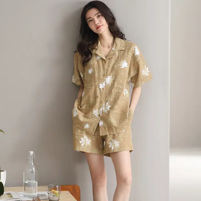 芬腾可安 情侣款亲肤韩版大学生轻盈休闲百搭显瘦舒适翻领轻便时尚带胸垫外出宿舍都可穿的家居服睡衣套装 男女同款