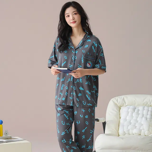 芬腾可安 气质家居服甜美带胸垫一体式短袖长裤细腻舒适柔软亲肤大学生外出宿舍都可穿睡衣套装 女款