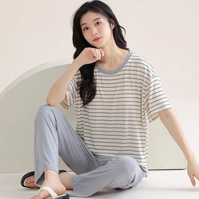 芬腾可安 甜美气质家居服带胸垫休闲一体式短袖长裤舒适细腻亲肤柔软大学生宿舍外出都可穿睡衣套装 女款
