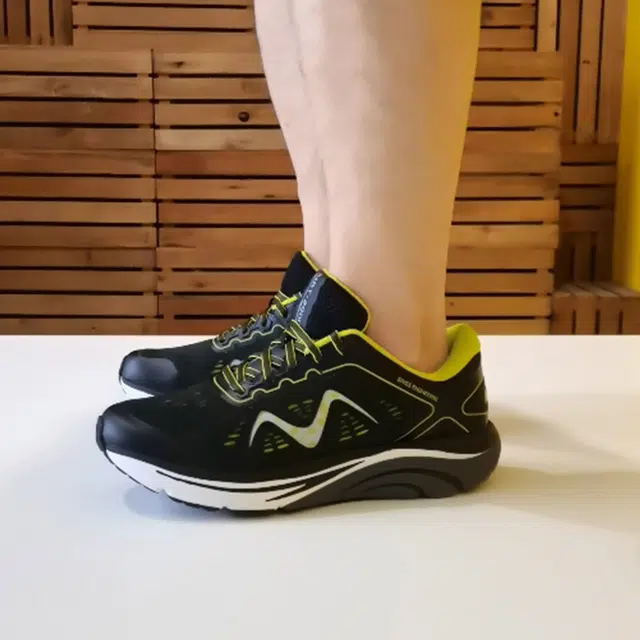 MBT