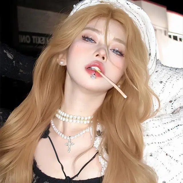 时影 坠落天使奶茶金长发前额蕾丝假发女 显白中分大波浪长卷发仿真全头套