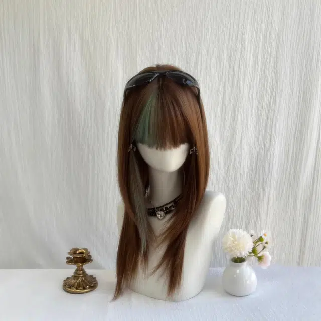 右西 摩卡甜心 清冷感薄荷绿挑染棕 假发高层次齐刘海中长发 全头套