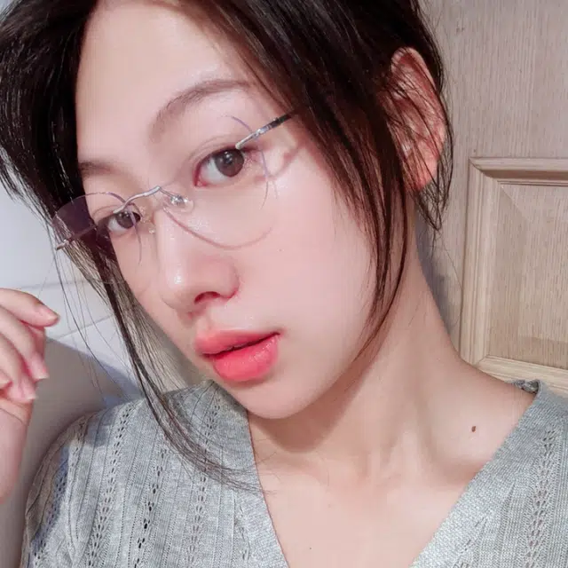 【可配度数】 佐川 复古高级感纯欲风 超轻气质款 防蓝光变色 金属钛 蝶形 光学镜架 男女同款情侣款