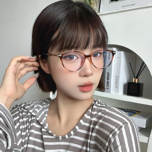 【可配度数】 佐川 时尚复古 素颜显瘦防蓝光 百搭活泼显脸小 猫眼 光学镜架 男女同款情侣款