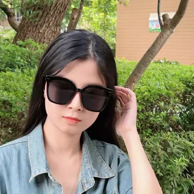 佐川 时髦方框墨镜 高清偏光防紫外线拍照好看墨镜开车用 不规则形 太阳眼镜 男女同款情侣款