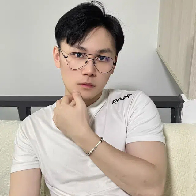【联系客服可选配镜套餐】 佐川 时尚复古双梁磁吸眼镜 一镜多用 偏光墨镜夹片 防紫外线开车显瘦 飞行员式 光学镜架 通用