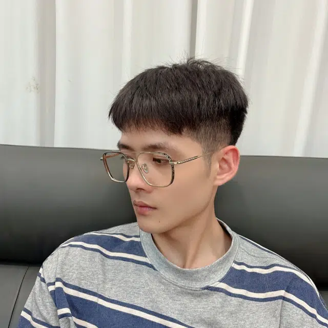 【联系客服可配度数】 佐川 超轻  大框双梁潮 大脸显瘦 复古飞行员款 不规则形 光学镜架 男女同款情侣款