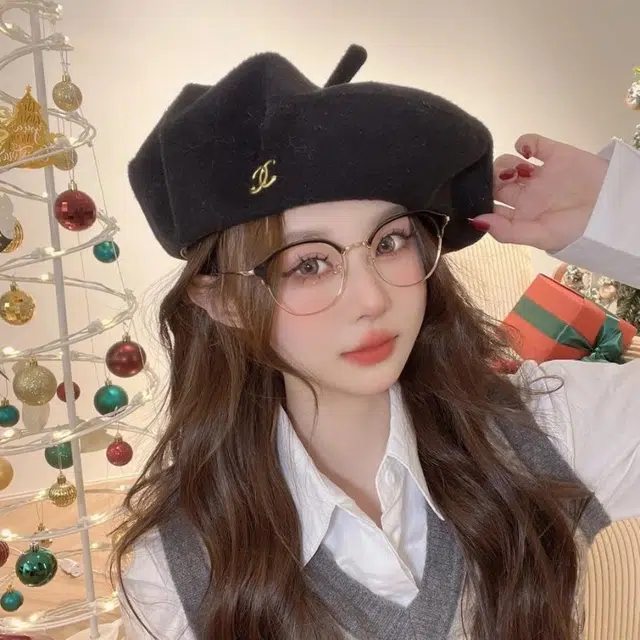 【联系客服可选配镜套餐】 佐川 超轻钛架 近视眼镜框  眉线框斯文半框 大脸显脸小 热门经典款 圆形 光学镜架 男女同款情侣款