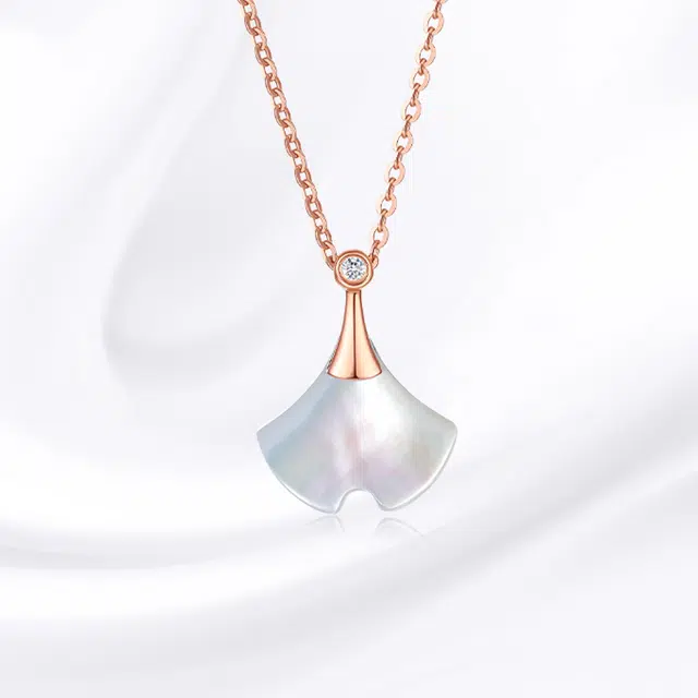 ins 18K