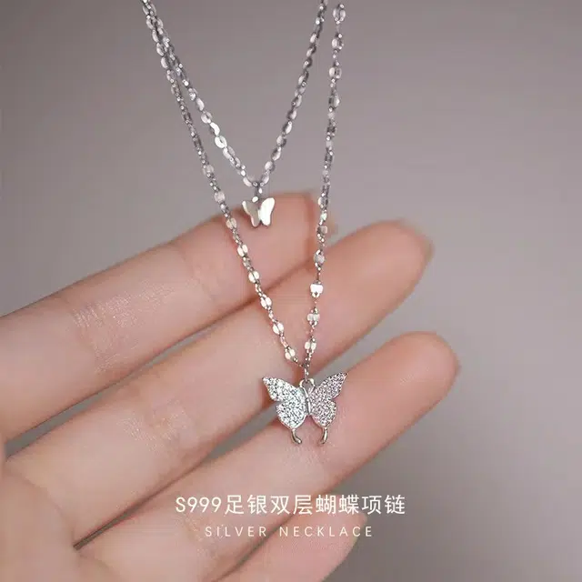 s999
