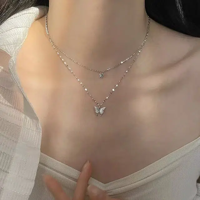 s999