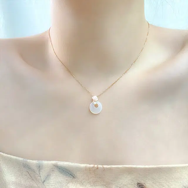 S925