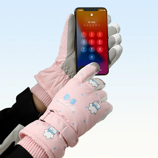 俞兆林 女士冬季新款雪山玩雪防泼水加绒加厚可爱滑雪骑行可触屏防风防寒 聚酯纤维 手套 女款