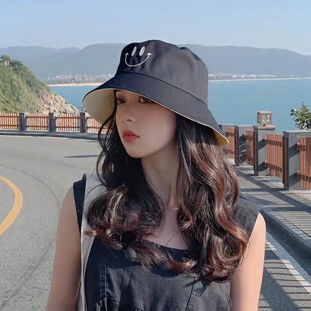 蔻斯琦 可爱笑脸帽子 一款双戴 简约百搭遮阳大头围显脸小 聚酯纤维 渔夫帽 男女同款情侣款