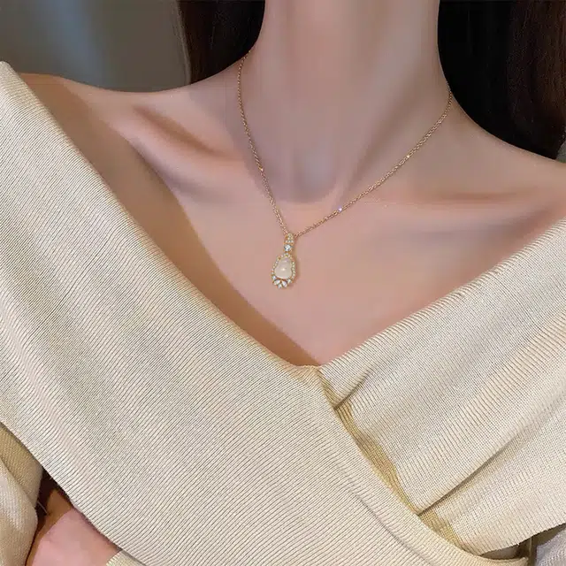 S925