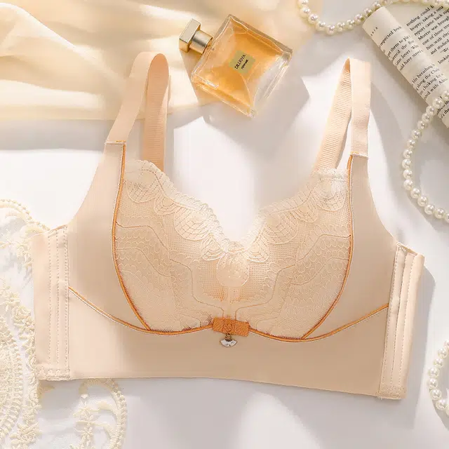 芬腾 大胸显小薄款聚拢收副乳防下垂文胸 女款