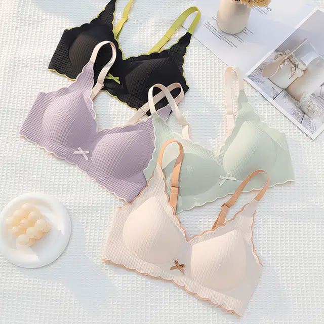 芬腾 薄款一体固定杯内衣女运动无痕聚拢提拉防下垂文胸 女款 礼盒装
