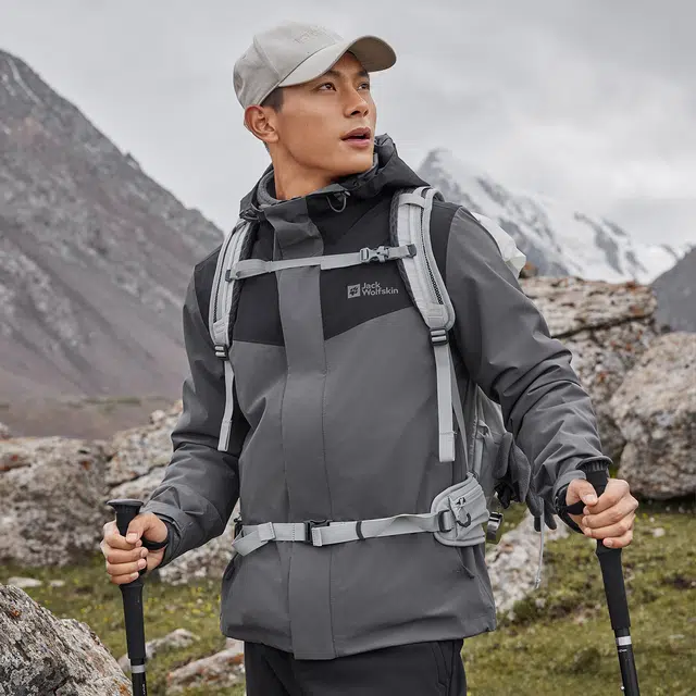 Jack Wolfskin ARLAND logo