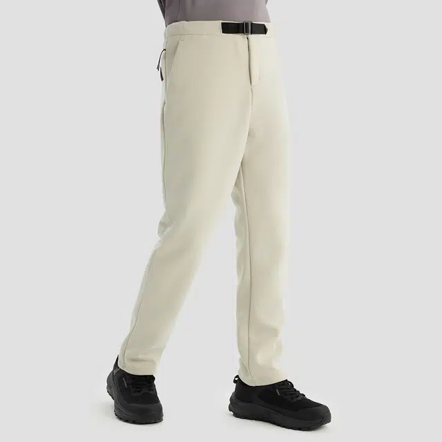 Jack Wolfskin logo