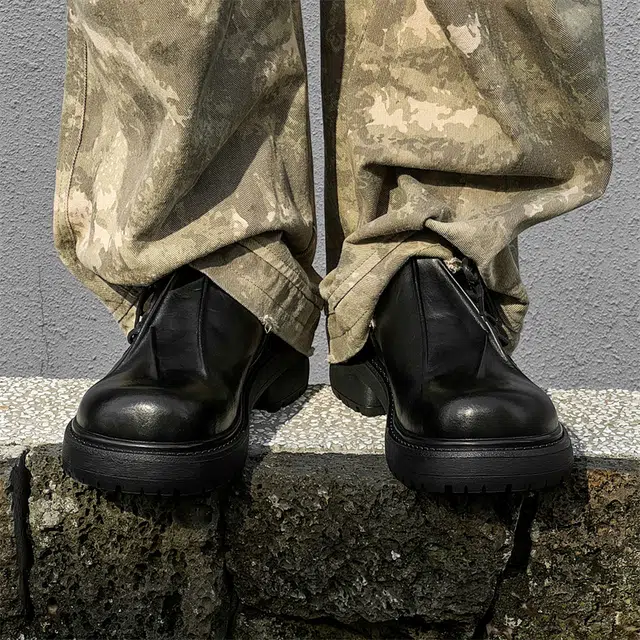 超纤皮 复古简约时尚潮流百搭 低帮 生活休闲必备鞋款 男女同款 经典黑色