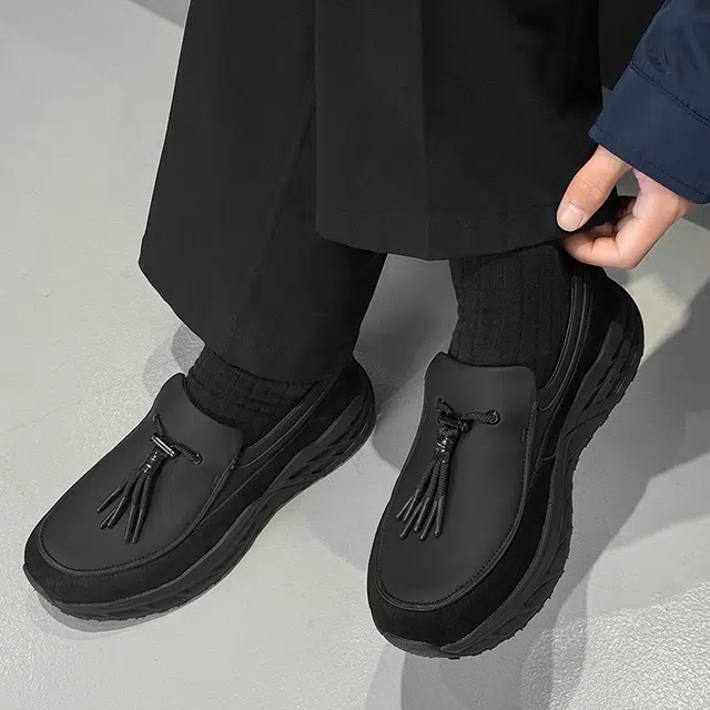 个性潮款复古流苏户外徒步慢跑乐福鞋 男士休闲鞋 男款