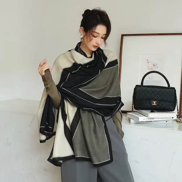 JW