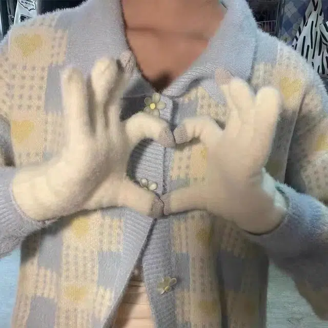 JW