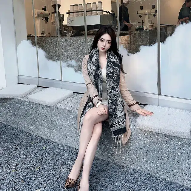 JW