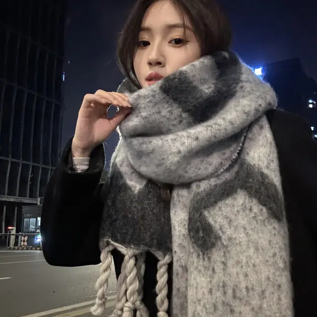JW