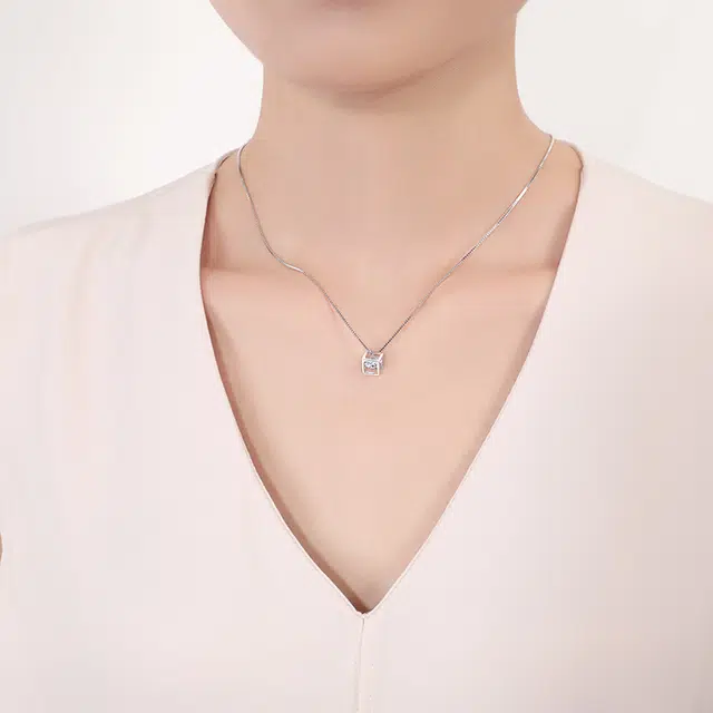 S925