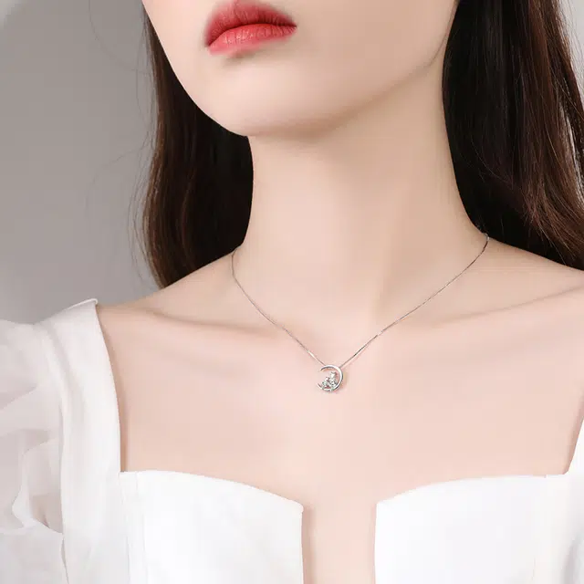 S925