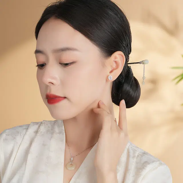 银意坊 玉兰花流苏发簪 国风新中式 古风 和田玉 其他和田玉 女款 青白玉 礼盒