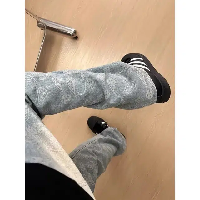 JIMIJONS vibe