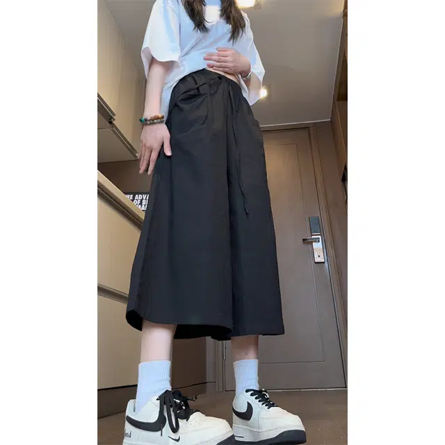 JIMIJONS ALL BLACKvibe