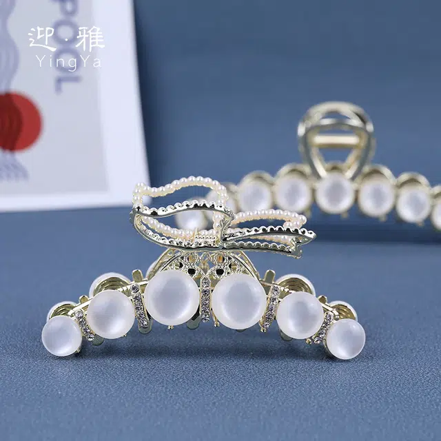 DJIN Butterfly Hair Clip