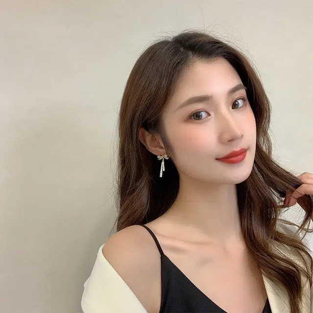 行金银中 浪漫蝴蝶结流苏 精致时尚轻奢百搭高级感 银针 锆石 耳环 女款