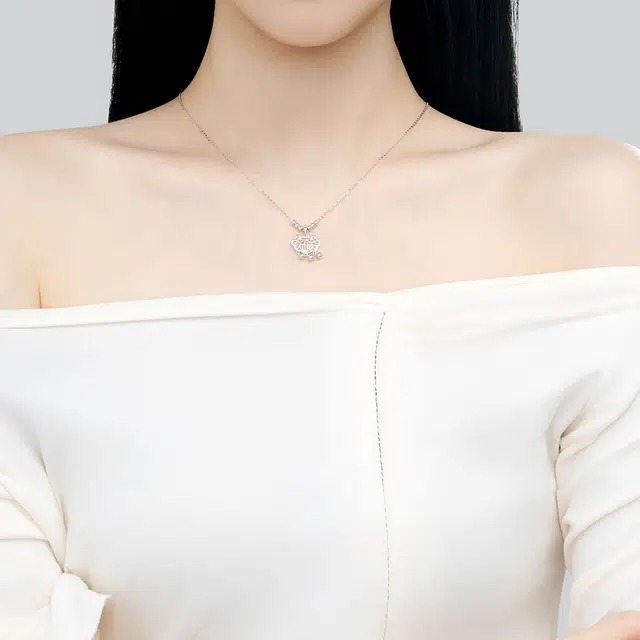 S925