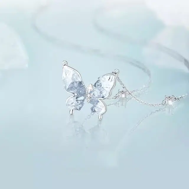 S925