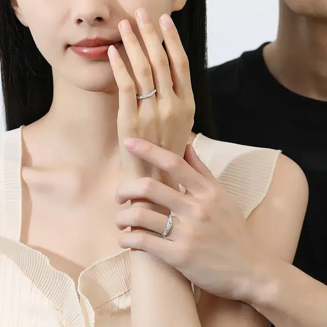 S925