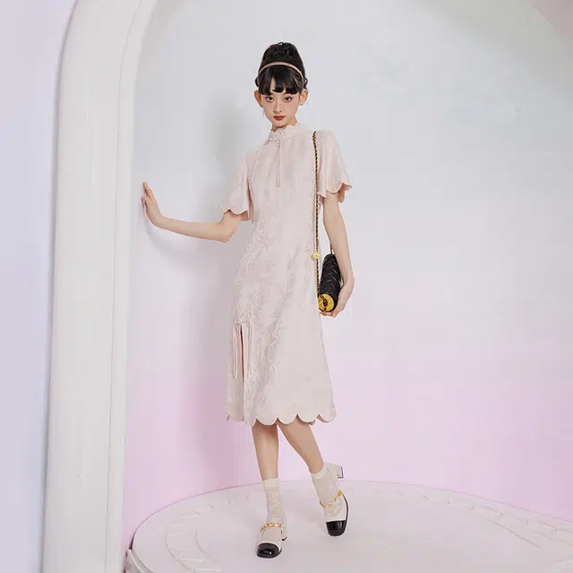 槿爷东方 纯色开叉短袖旗袍 杏粉色