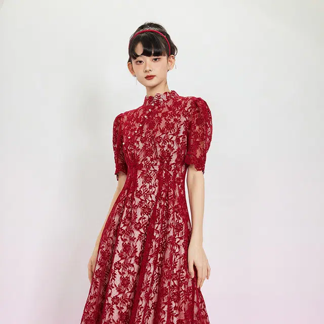 槿爷东方 花色蕾丝短袖旗袍 女款 酒红色