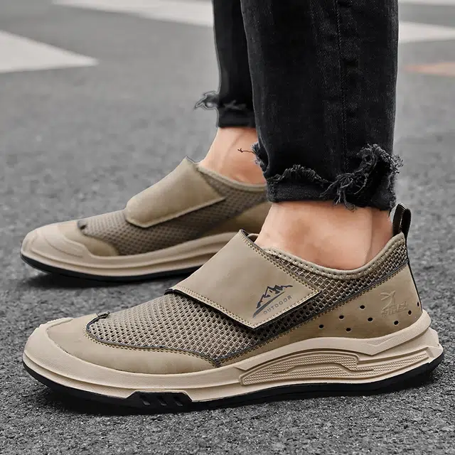 袋鼠头 牛皮 防滑耐磨透气 低帮 生活休闲鞋 男女同款