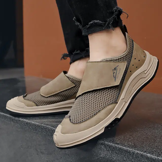 袋鼠头 牛皮 防滑耐磨透气 低帮 生活休闲鞋 男女同款